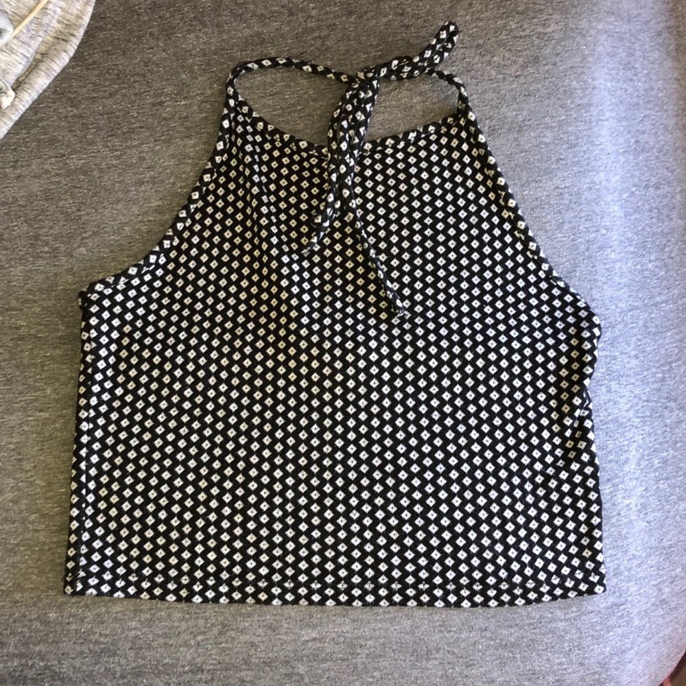 Brandy Melville B&W Diamond halter top